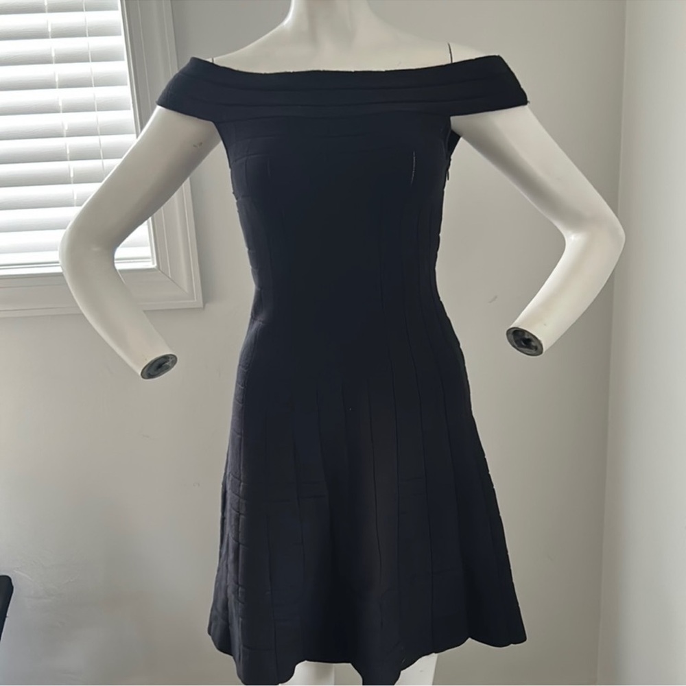 ENGLISH FACTORY Off-Shoulder Fit & Flare Cocktail LBD Dress in Small